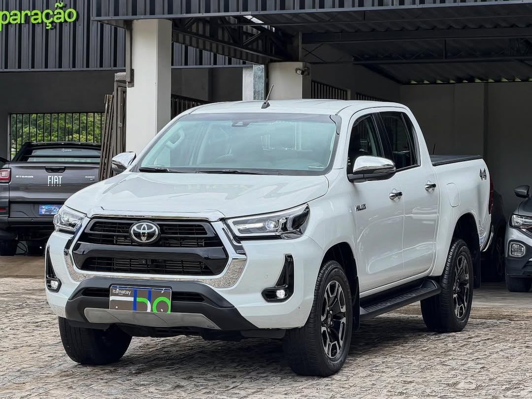 Toyota Hilux - Foto 2