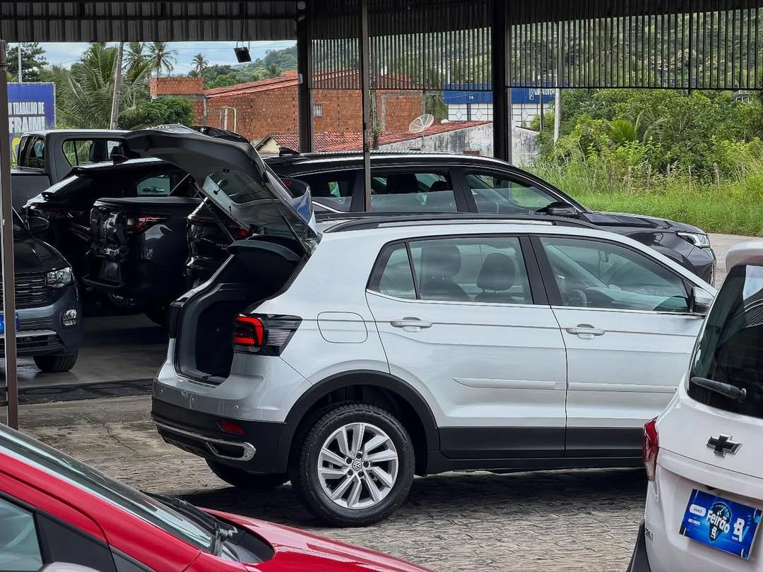 VW - VolksWagen T-Cross - Miniatura 4