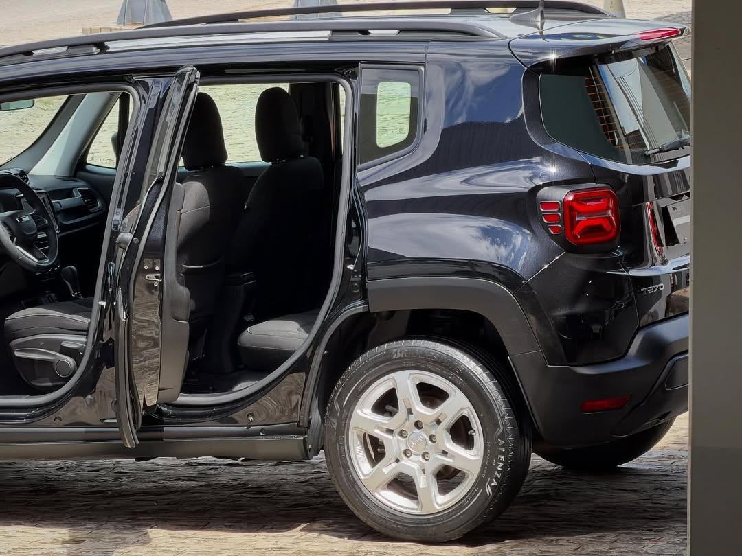 Jeep Renegade - Miniatura 6