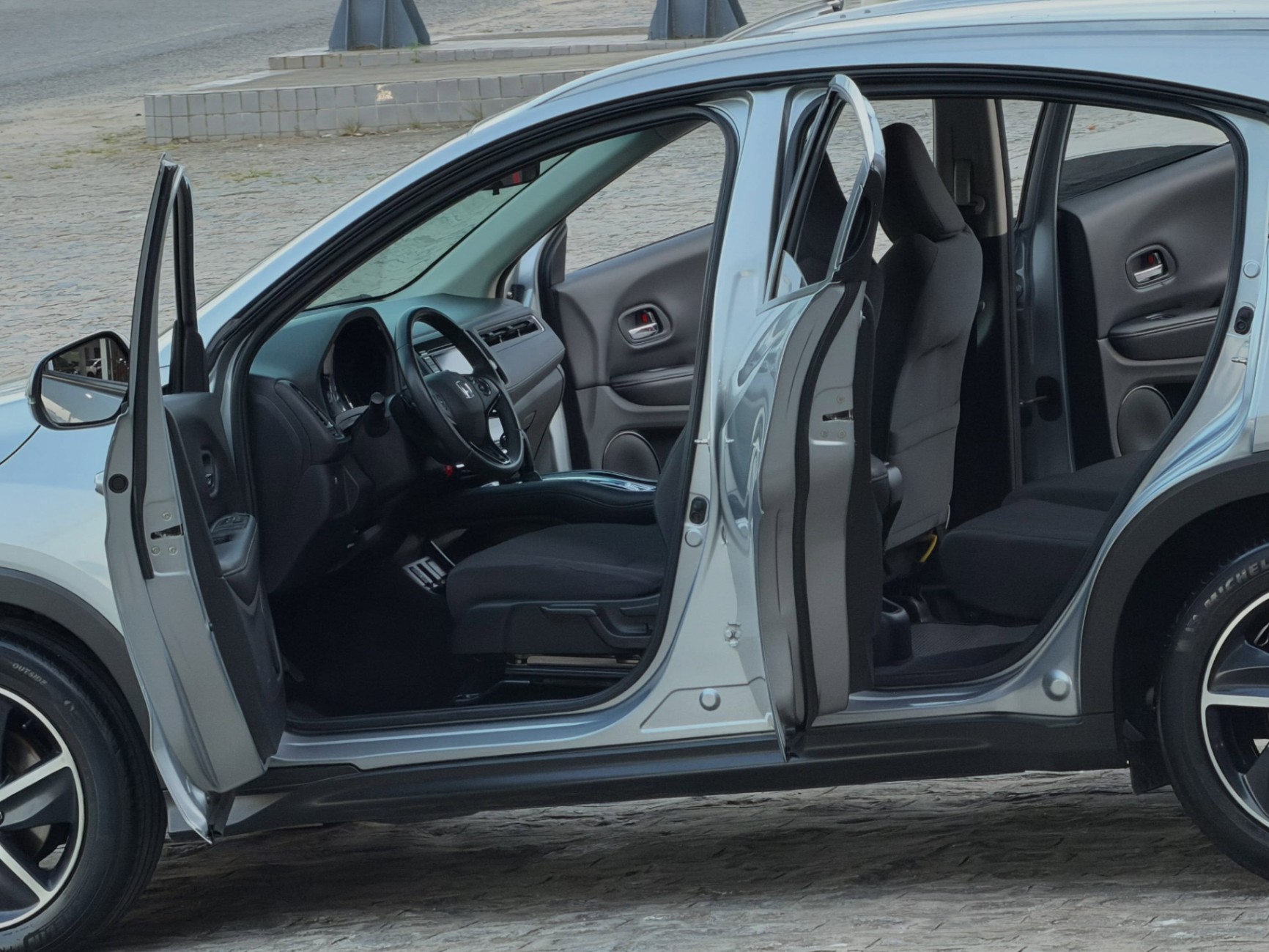 Honda HR-V - Miniatura 3