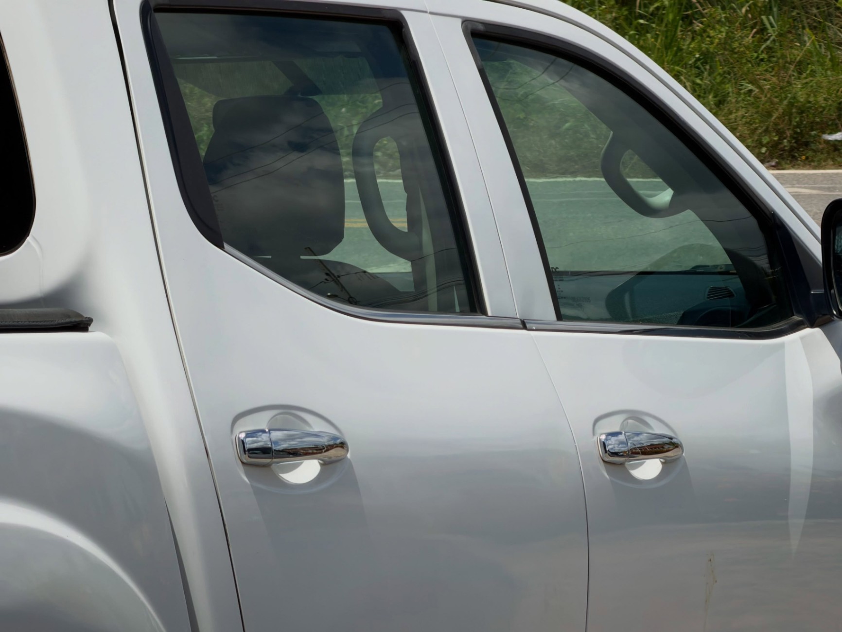 Nissan Frontier - Miniatura 11